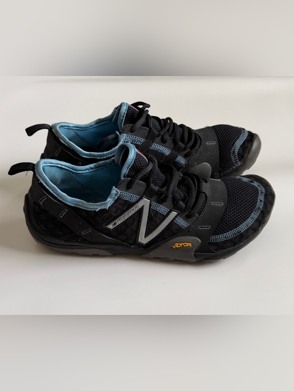 New Balance Minimus Trail 10V1 Running Shoes Blue Vibram WT10BL Womens Size 10